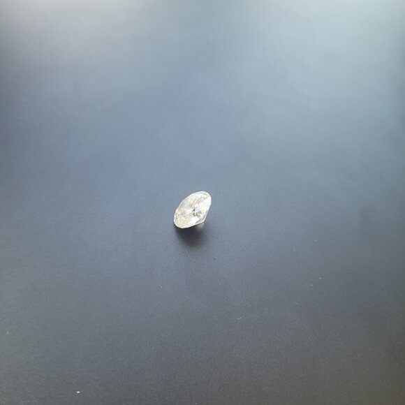 3carat moissanite stone - Picture 2 of 3